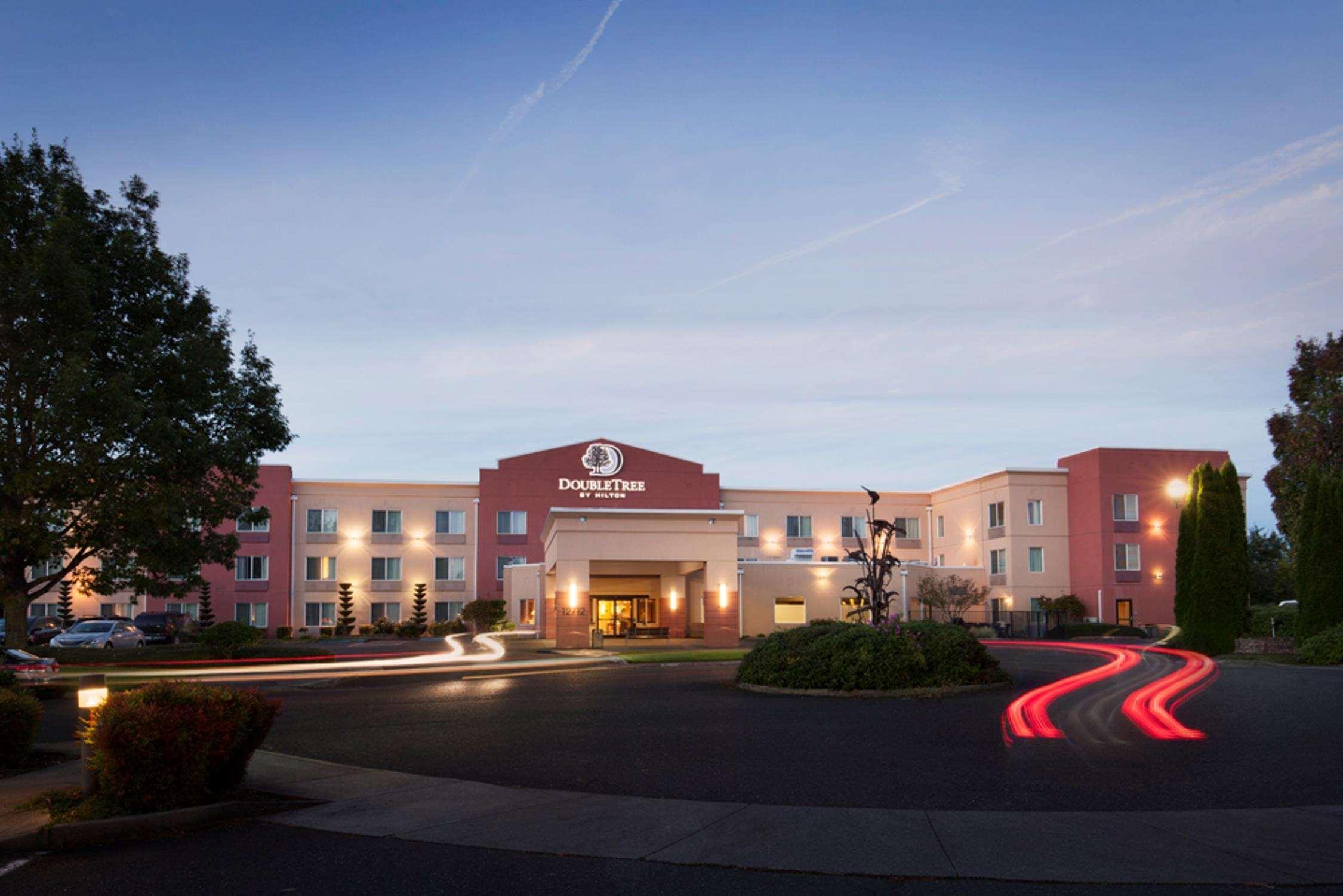 Doubletree By Hilton Ванкувер Экстерьер фото