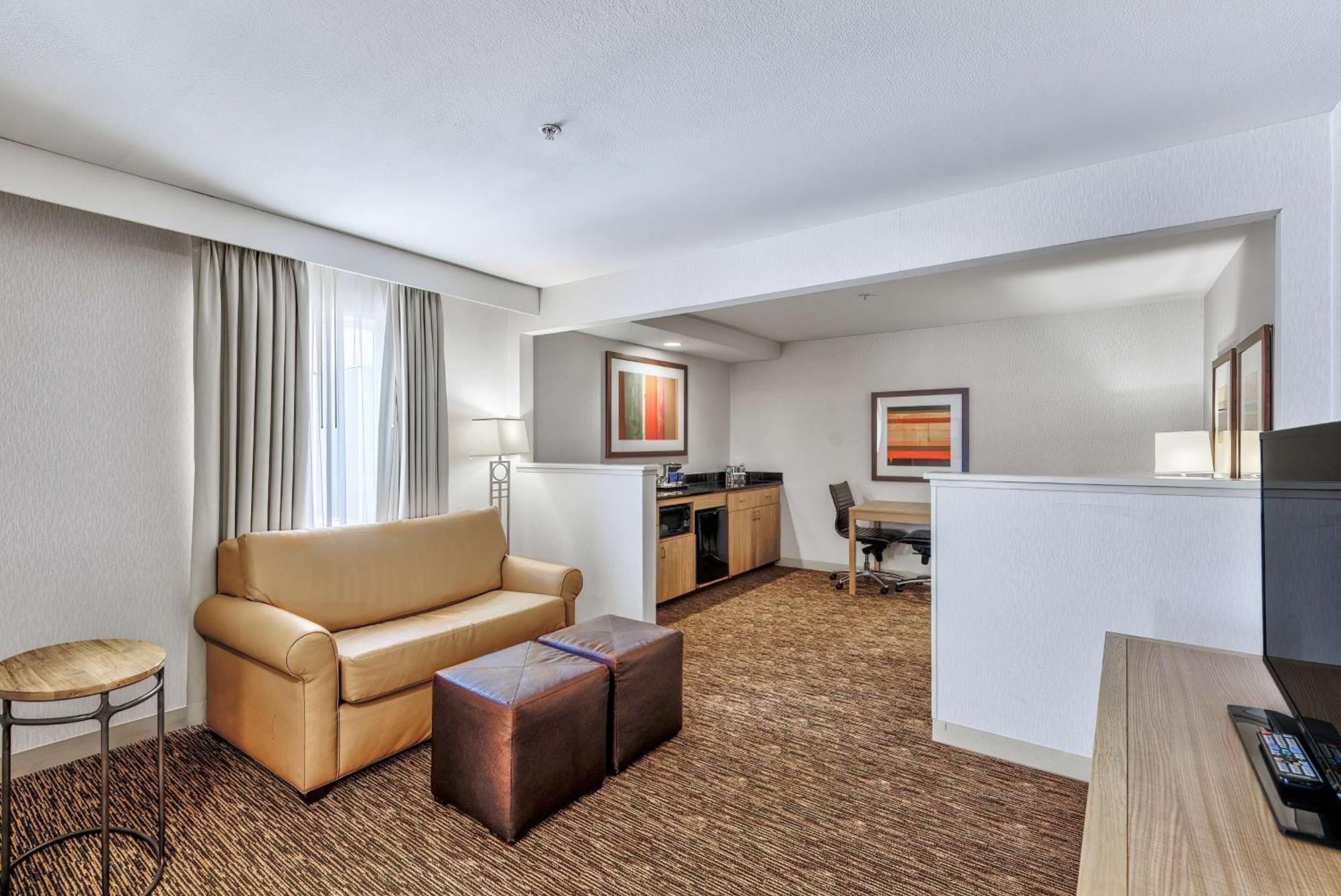 Doubletree By Hilton Ванкувер Экстерьер фото